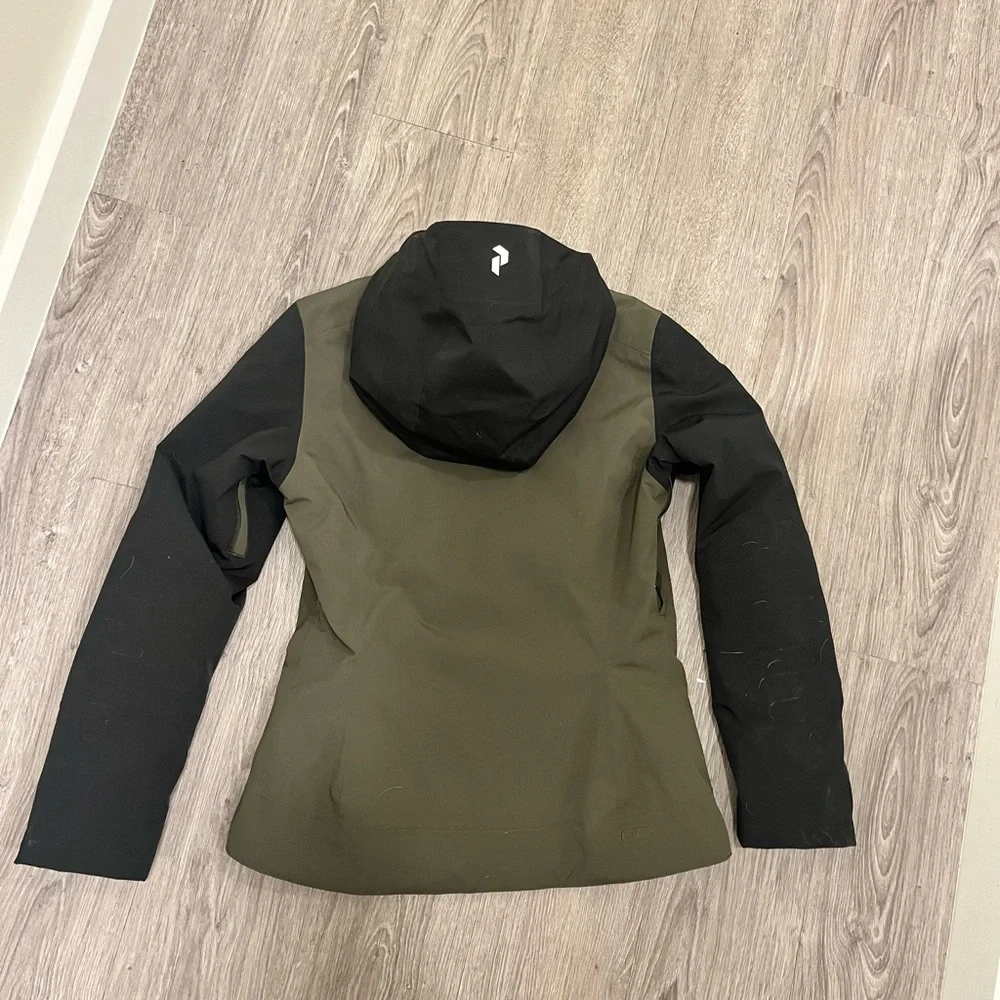 Peak performance woman’s XS winter ski snowboarding jacket - Picture 4 of 6